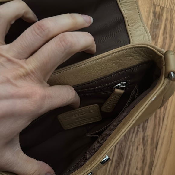 Beige Leather Handbag - Picture 10 of 12